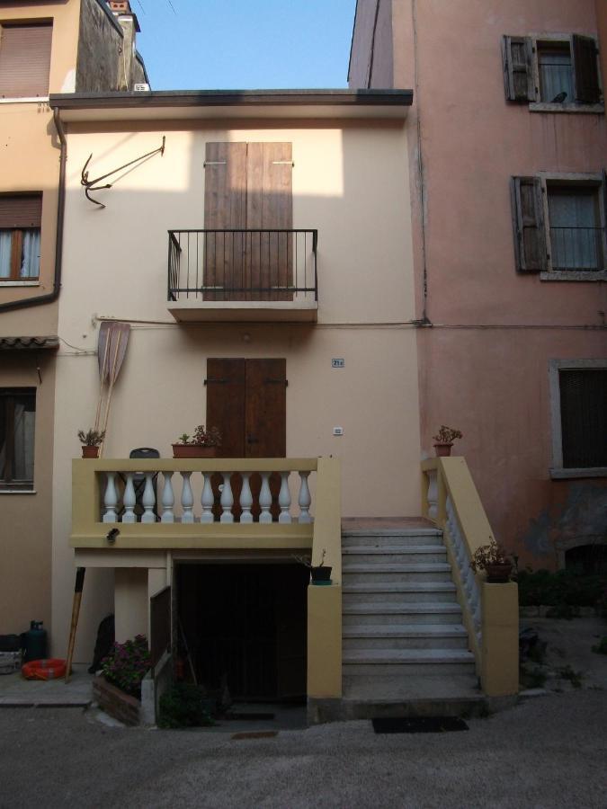 Casa Del Pescatore Βίλα Γκάρντα Δωμάτιο φωτογραφία